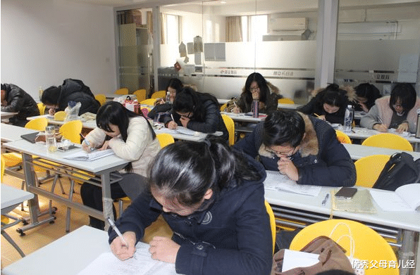 大学|大学毕业两年后才明白，文科生与理科生有差距，还好当初没选错
