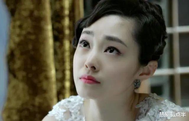 古力娜扎|6位娱乐圈的小“白”花，女星合照靠肤色碾压，白到瞩目还发光