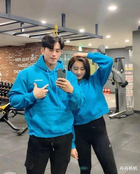 欧美明星|健身房版“美女与野兽”，充满了力与美，彼此擦出了爱情的火花