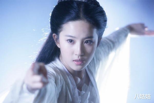 小龙女|2004年，神雕侠侣选角100天，周迅辞演小龙女：我的自尊已被践踏