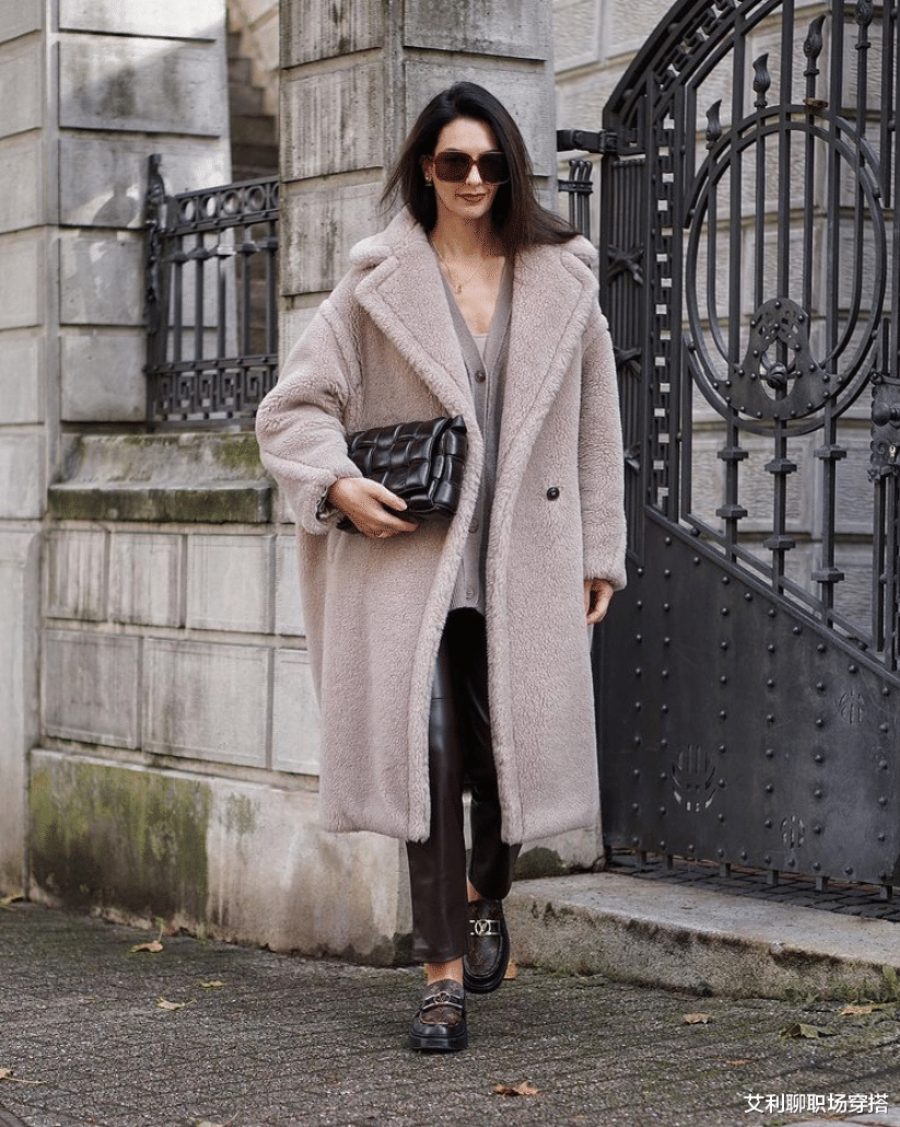 穿衣搭配|6款职场必备单品，让你拥有闪耀一整年的时尚风格，轻松成为时髦上班族