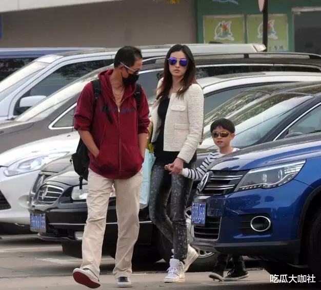 王志文|“花心大萝卜”王志文的情史，6个嫩妹1个富婆，他的厉害你想不到