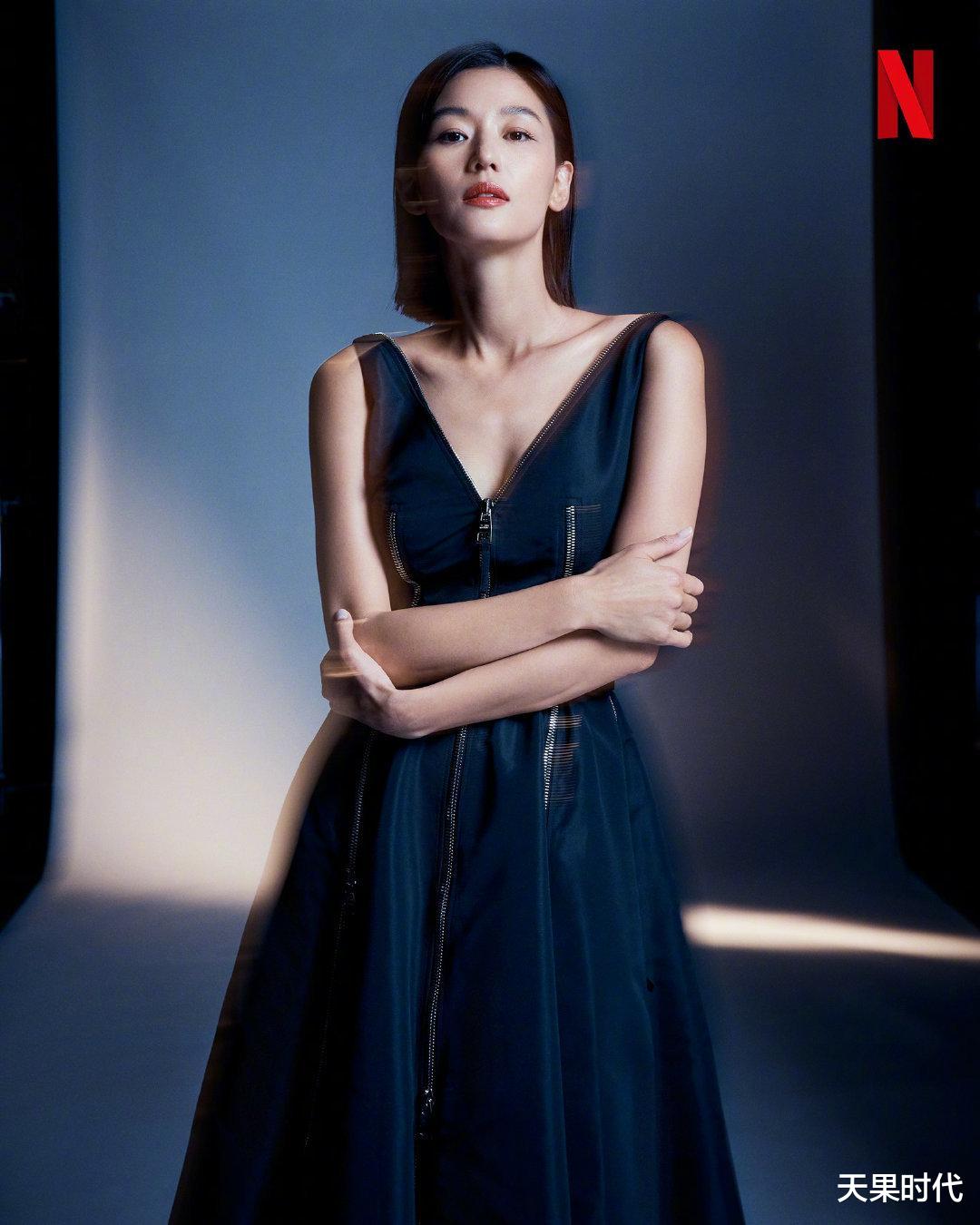 全智贤|全智贤不愧“裸妆”女神,出席活动一抹唇色就艳压群芳,气质太赞