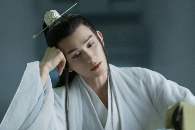 二月红|时隔两年，他成为了《陈情令》最火的配角，还将挑战“二月红”