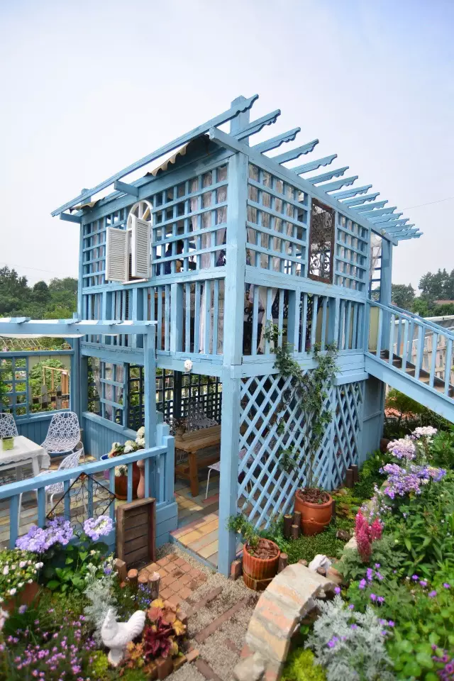 他建了座2亩的鲜花小院,满足你对花园的所有幻想!