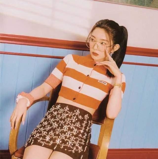 裴珠泫|年度女爱豆搜索榜：IU第一，泰妍裴珠泫人气高，而她却掉队了