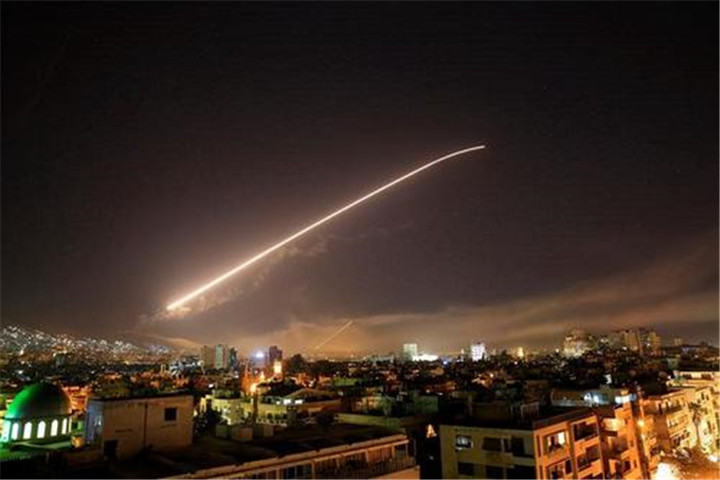 中東戰火再起！大批導彈深夜發起襲擊，美英法德意：不能再打瞭-圖3