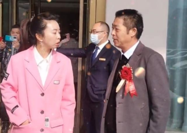 树大招风|太招摇？田静姚威将办第二次婚礼，云昊当主持人，网友：树大招风
