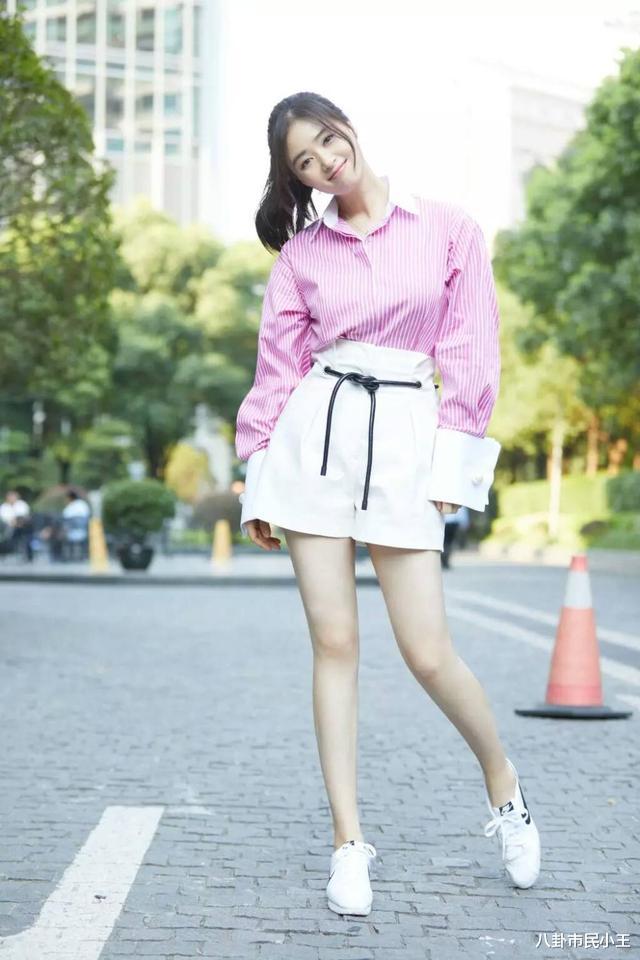 蒋欣|蒋欣瘦身成功，撕下“胖欣”标签，网友：这是要瘦成王子文的节奏