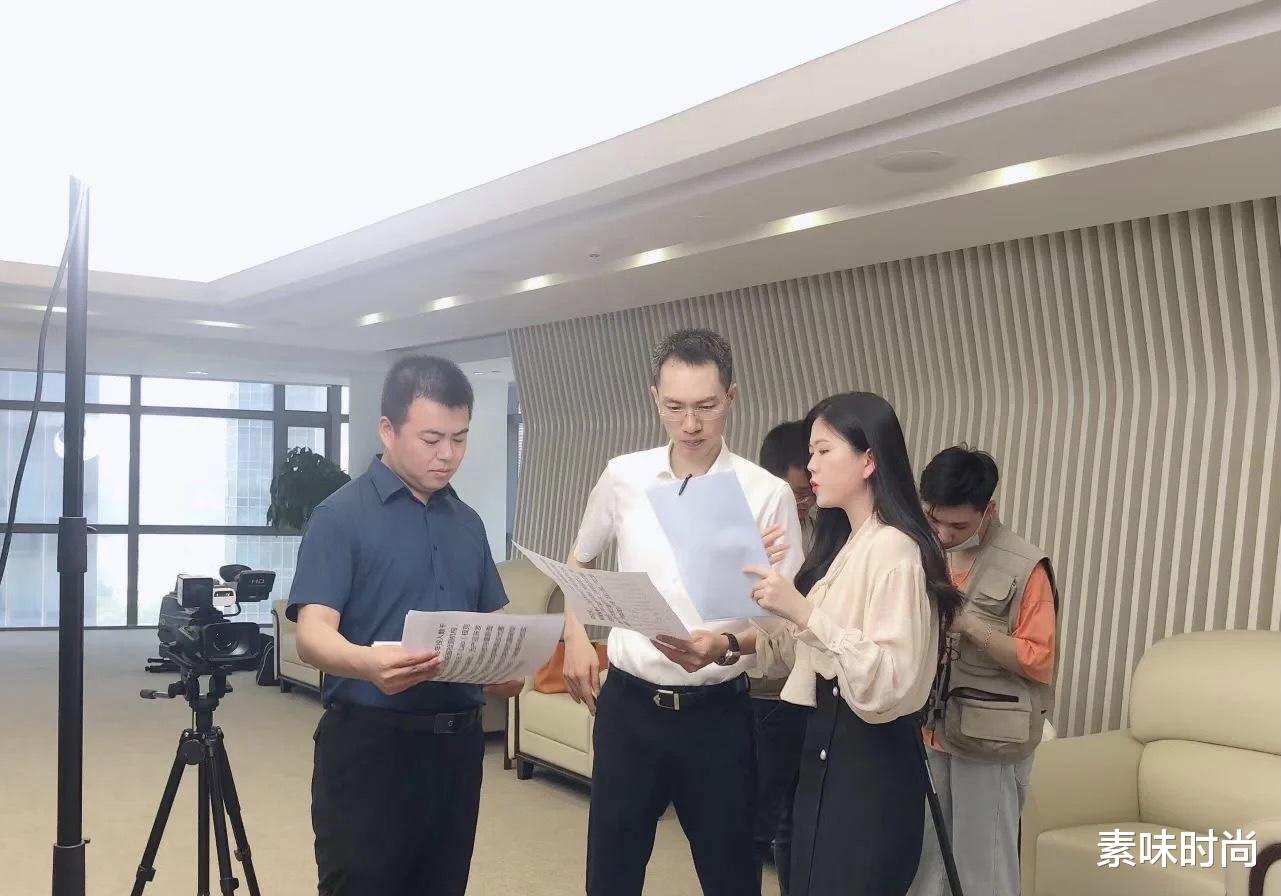 素味时尚|看完鸿星尔克的发家史,你还会对它产生质疑吗?