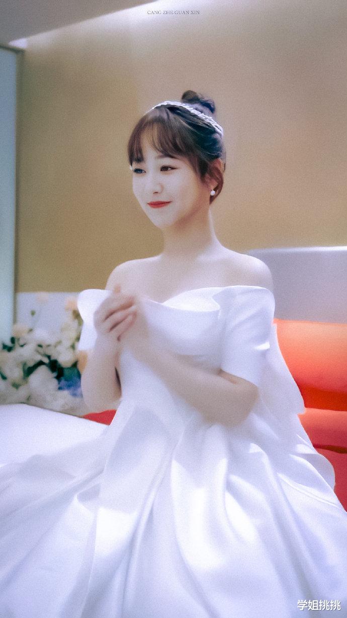 吴孟达|杨紫，快给你的脖子上保险吧