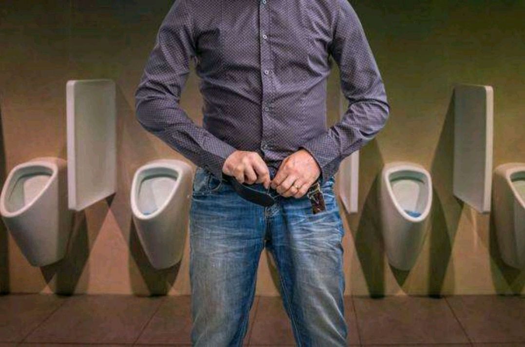 用药指南|男人50岁后想要保护前列腺，不宜做哪些事情？憋尿只是其中一件