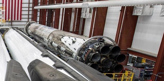 SpaceX的星际飞船经济学,马斯克:完全快速的复用性才是“圣杯”
