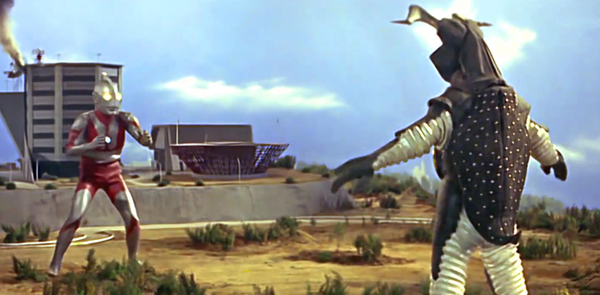 二次元|奥特曼：要相信有光！当这光造假怎么办？非法2次元周边涉案400万