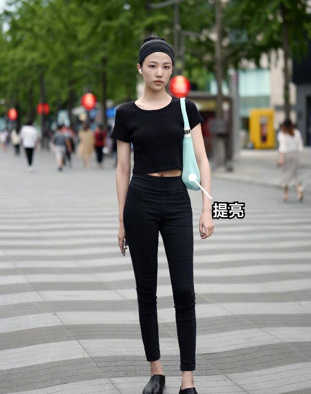 望江楼外楼|买到杨幂同款“瑜伽裤”就时髦显瘦了？不，你还需要这份穿搭指南
