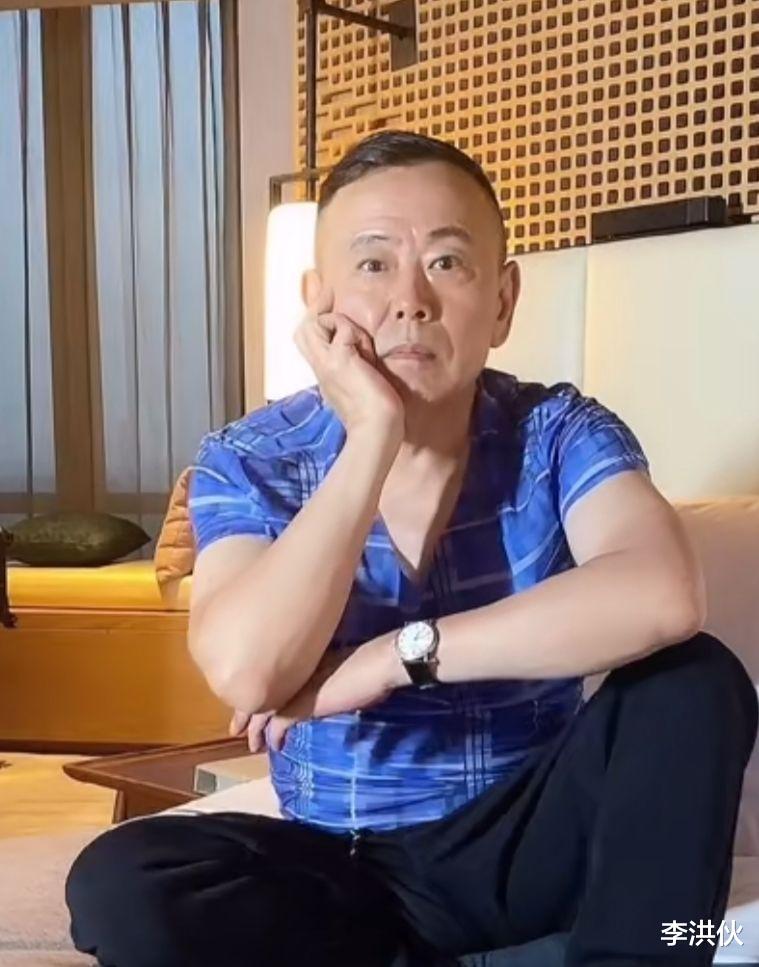 鹿晗|潘长江在直播间送福利，要先交钱进粉丝团，还需要配合他宣传新片