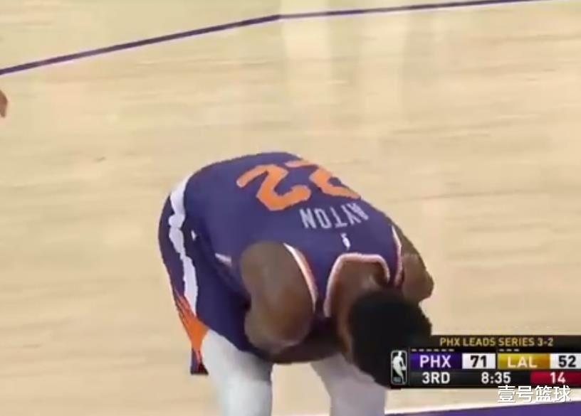 勒布朗·詹姆斯|怒撞对手+散步回防！詹姆斯输球输人，连创3项耻辱纪录