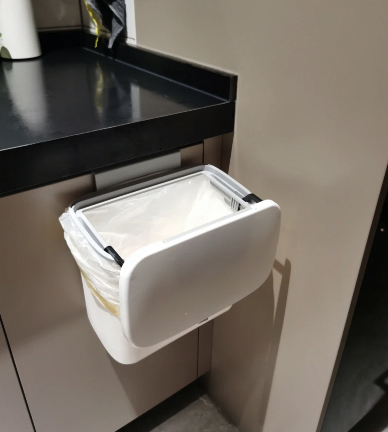 传统收纳过时了，日本突然火起来的“浮力收纳”，方便又整洁！