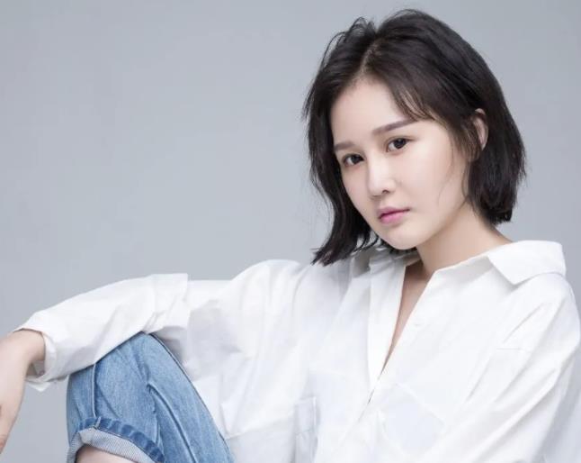 赵本山|赵本山准女婿晒同居视频，被嘲长相像奥特曼，积极回应被赞高情商