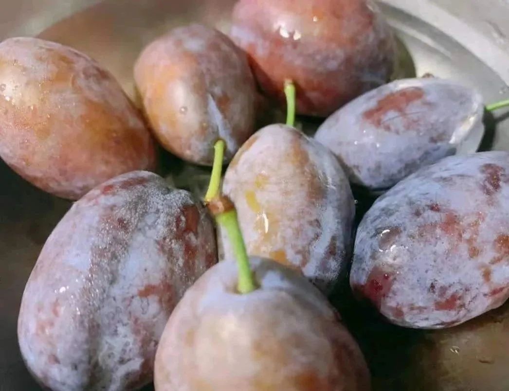 健康缘来很简单 入秋后，每天食一个，胜过10个苹果，预防血栓、补血、抗衰老!
