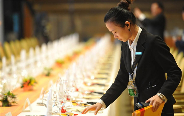 日复一日 26岁“国宴服务员”姚碧:3次为各国宴会服务,一般宴会请不动她