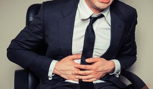 西红柿|44岁大哥胃病,坚持每天吃“西红柿”养胃,后来他怎么样了?