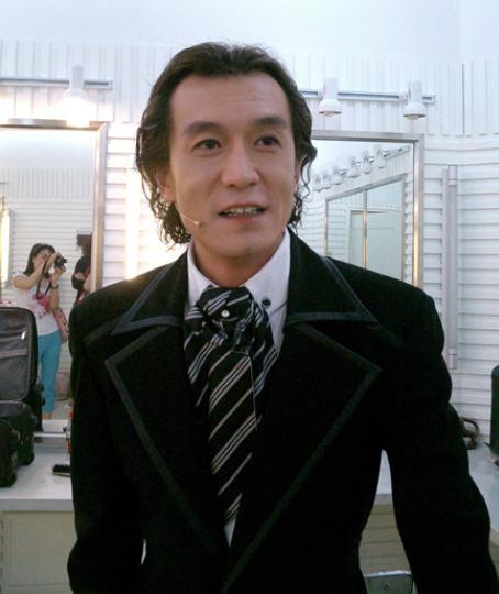 李咏|李咏因何去世？高晓松发文揭露真实死因，本人12字怒斥“无耻”