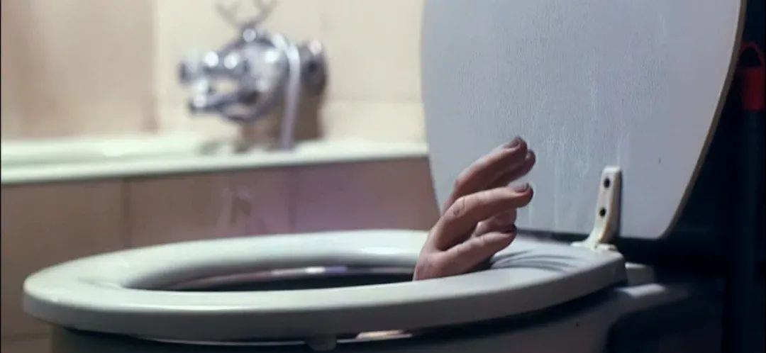 周扬青|上映票房77万，香港恐怖片的分水岭，就是这部鬼片