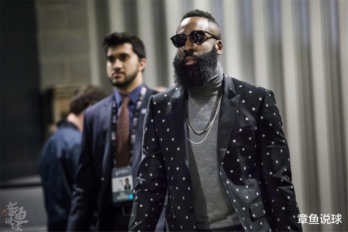 篮网队|半程表现排行！美媒为篮网三巨头评分，欧文为啥仅居第3位？