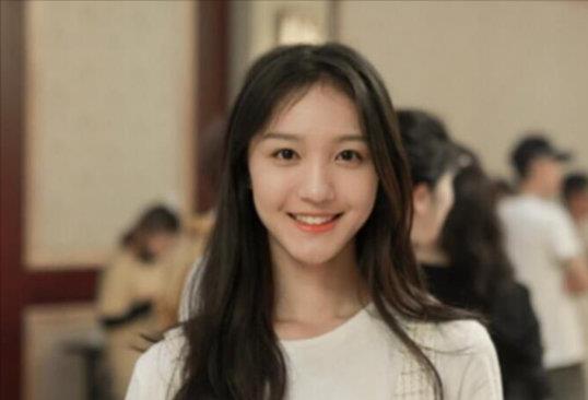 ai|影视剧中频出现“AI换脸”，其背后体现的是演员人品。