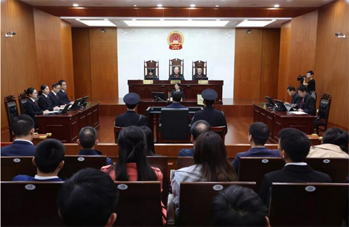 湖南男子与女友分手后,心生不满上门掐死其19岁女儿,还奸污尸体