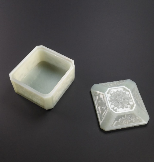 翡翠|绿的不止翡翠,这些玉一样绿得诱人!