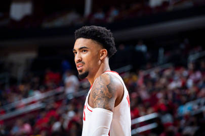 火箭队|火箭一跃到NBA强队行列，马修斯功不可没，细致分析续约合同走向