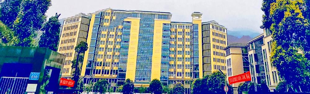 穿衣搭配|卫星航拍重庆璧山两所大学，其中一所是本科职业学校