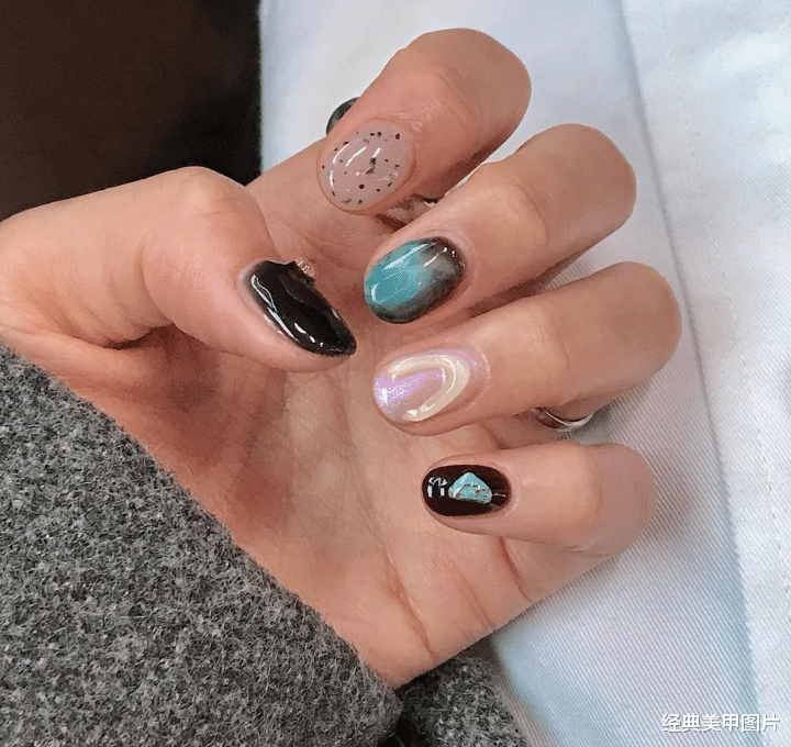 张新成|让人一眼就爱上的甜酷风美甲，快来看看吧！