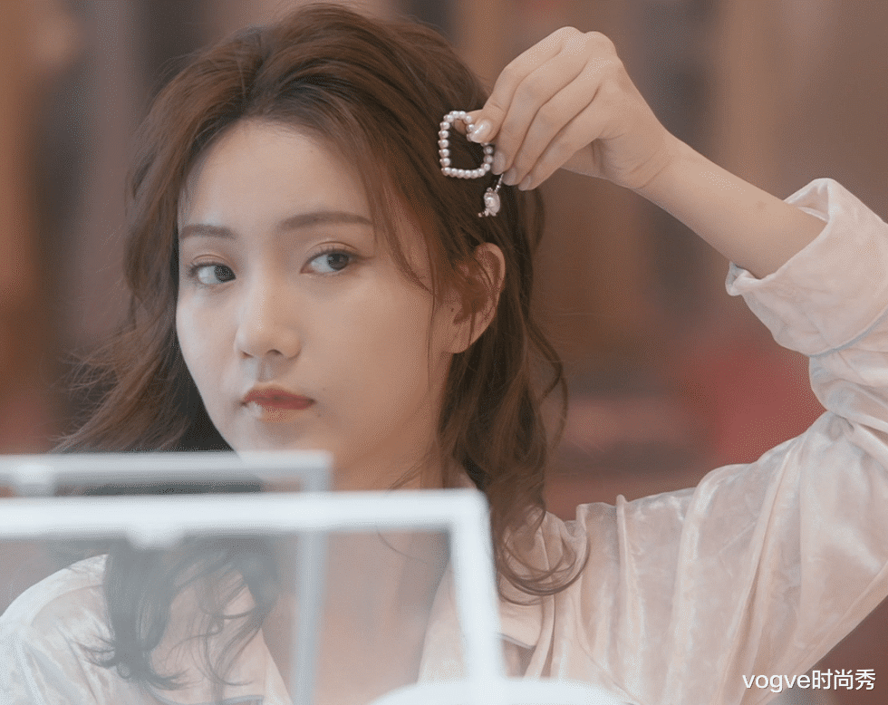 vogve时尚秀|心动的信号4:全员起床照曝光,女2素颜出镜,洪成成真有26岁?