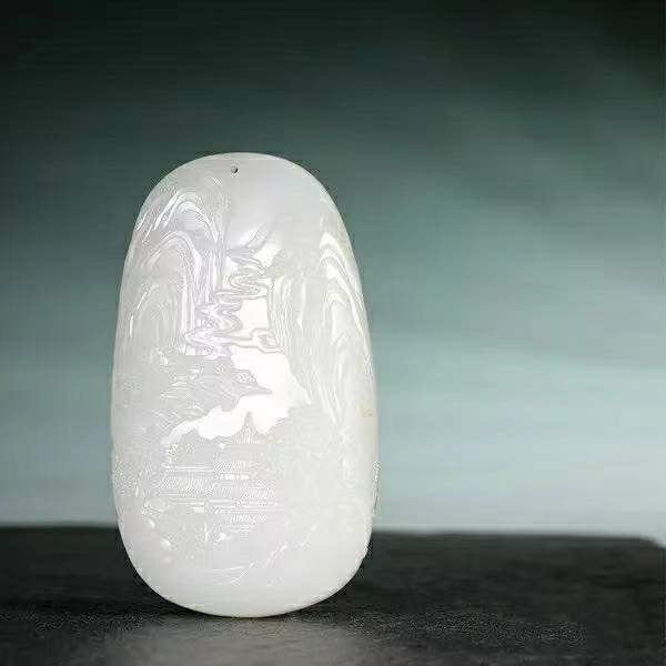 |收藏和田玉是选择山料还是籽料,什么样的料才会称之为好料呢?