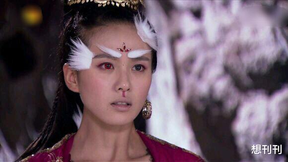 古装剧|疯了吧？这些古装剧里的头发是用脚梳的吧，审美都独特成什么样了