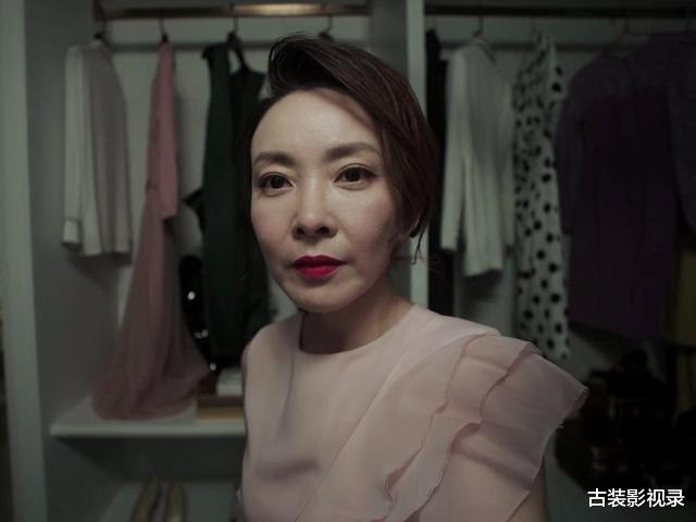 卓晓婷|《不惑之旅》大结局：王忆如下线，老卓总病逝，简单成大老板