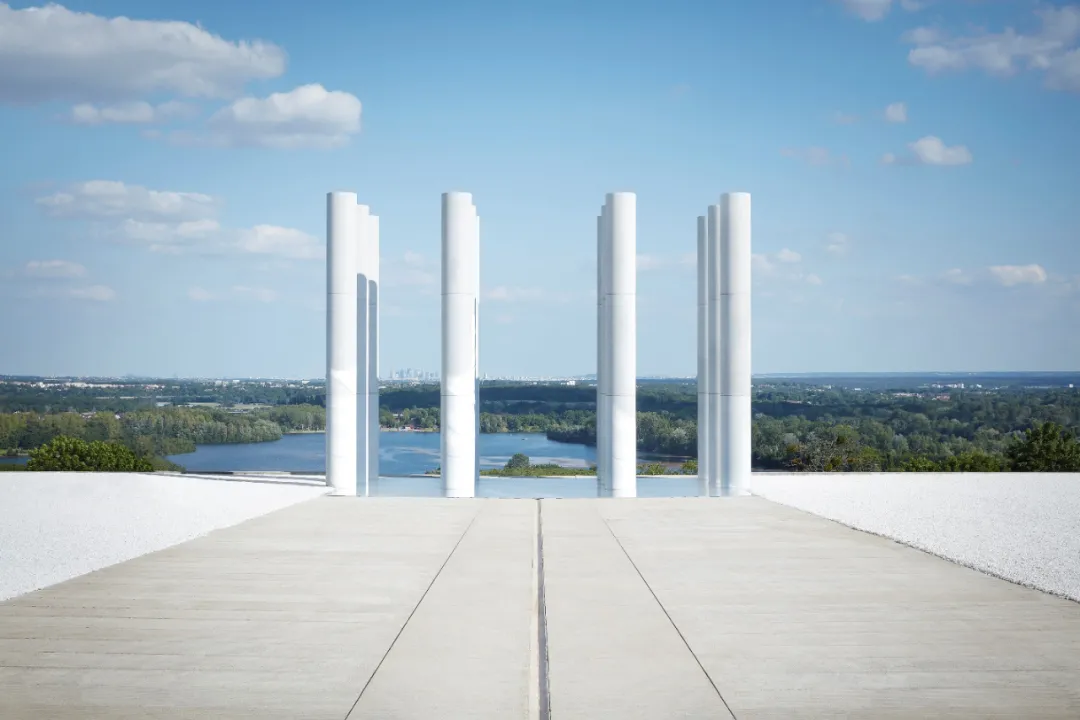 铭家匠遇|探秘2022路易威登早春秀的独特魅力,体验别样的灵感新风格!