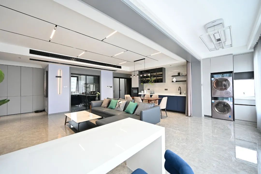 鲤鱼空间设计|180㎡兼纳实用和潮流，延伸出都市生活的仪式感