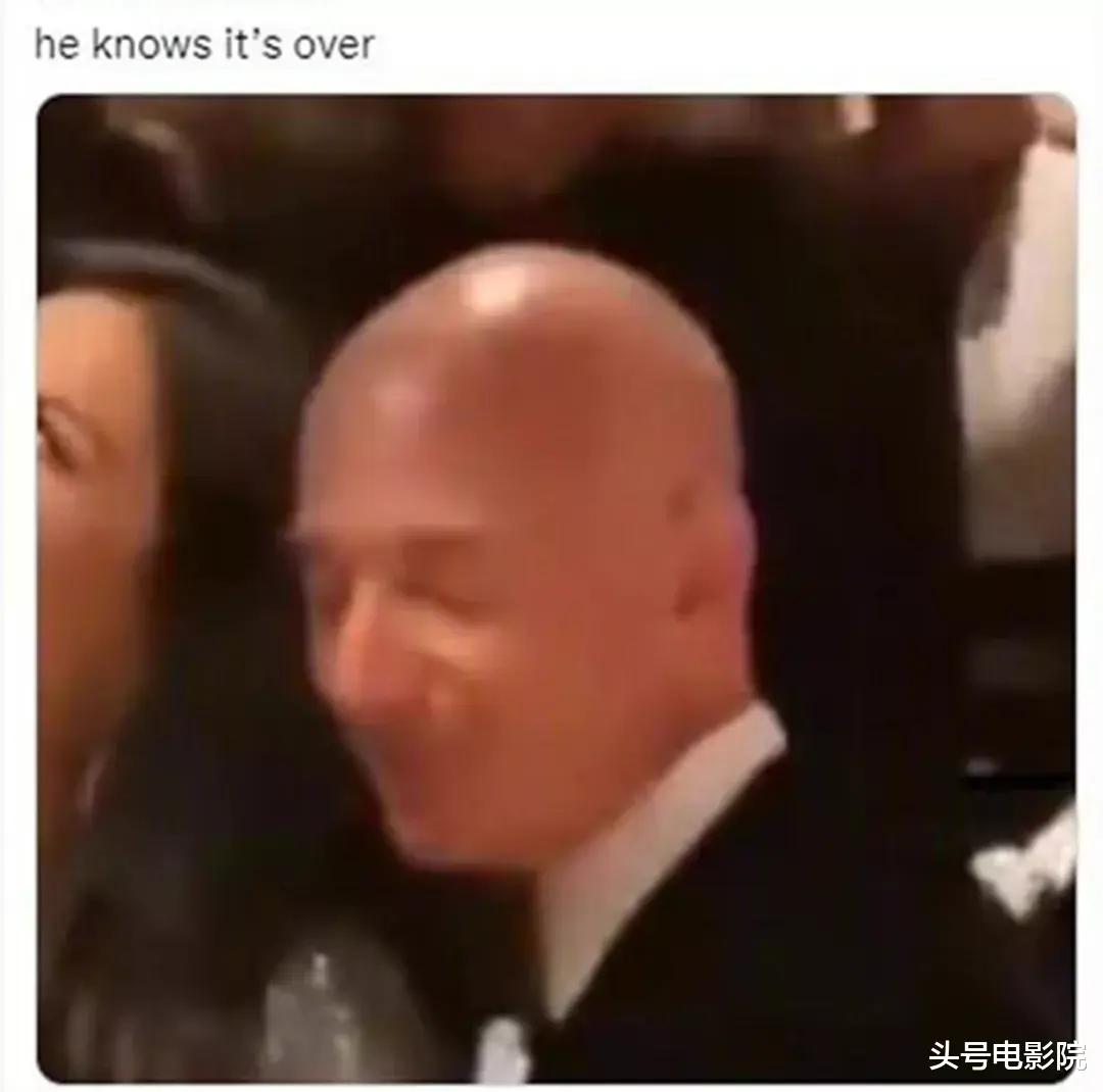 莱昂纳多·迪卡普里奥|47岁了，小李子该死的魅力！世界首富女友紧贴，贝索斯晒肌肉宣战