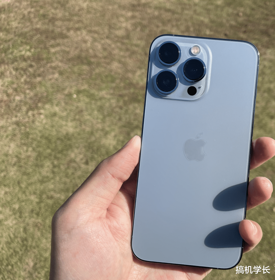 iPhone|年底大促！双12这四款手机值得考虑，性能和价格都是“佼佼者”