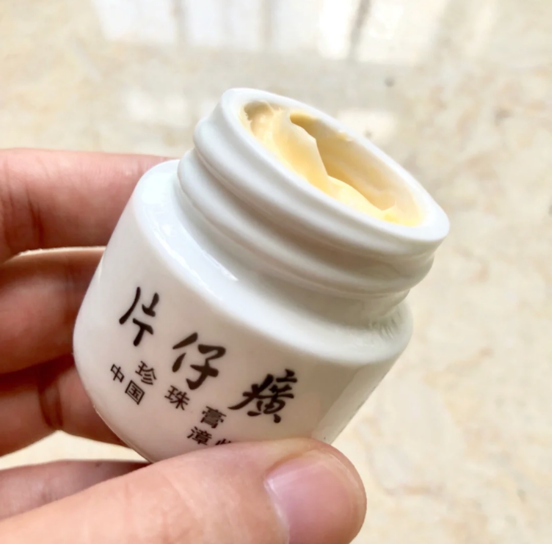 护肤品 8个包装“土气”的老牌护肤品，完美诠释：我虽丑，但真的很好用