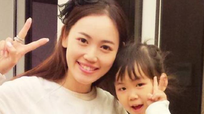 王宝强|王宝强冯清财产已公证？马蓉放言敢再婚就大闹，女儿恐成牺牲品