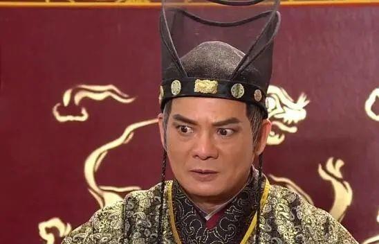 棉妈育儿经|香港老戏骨李国麟，在福州坐地铁大赞舒适，曾怒怼TVB而遭打压