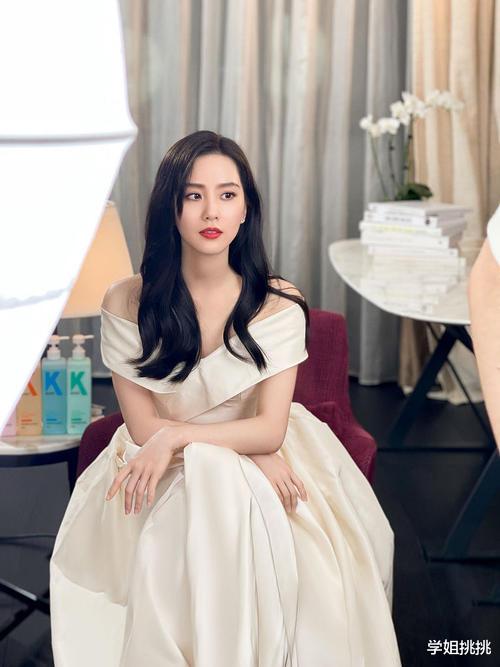 卷发|你适合直发还是卷发?看脸上的3个地方就知道了