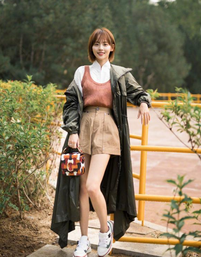 运动|身高164体重88斤，“花瓶腰”惹人羡慕，张嘉倪分享减肥秘籍