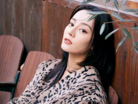 景甜|易烊千玺，张艺兴，迪丽热巴，陈瑶金晨关系？黄晓明baby和好？