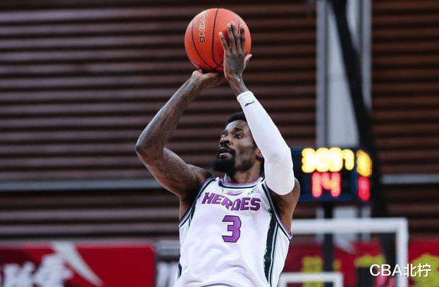 王哲林|CBA三消息：山東悍將將回CBA，扣籃王轉(zhuǎn)型三籃，王哲林傷勢已痊愈